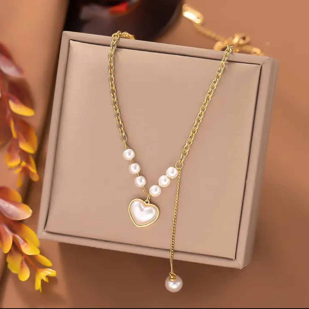 NEW 18k Gold Plated With Faux Pearl Necklace